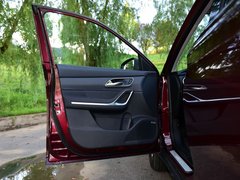 2017款 2.0T 自动豪华智能型