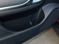 2017款 2.0T 自动豪华智能型