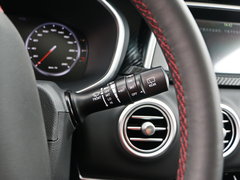 2017款 1.5T 手动豪华智能型