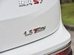 2017款 1.5T 自动豪华型