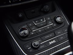 2017款 1.5T 自动豪华型