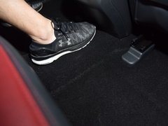 2017款 1.5T 自动豪华型