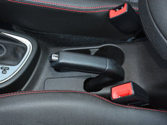 2017款 1.8L 自动尊贵型