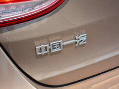 2017款 1.8L 自动尊贵型