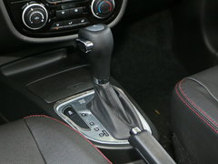 2017款 1.8L 自动豪华型