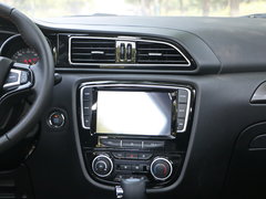 2017款 1.8L 自动豪华型