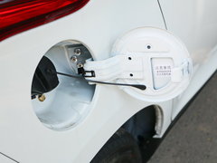2017款 1.8L 自动豪华型