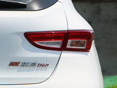 2017款 1.8L 自动豪华型