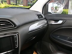 2017款 1.5L 手动舒适型