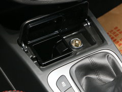 2017款 1.5L 手动舒适型