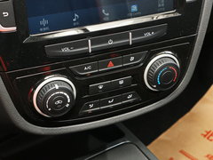 2017款 1.5L 手动舒适型
