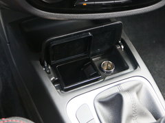 2017款 1.5L 手动标准型
