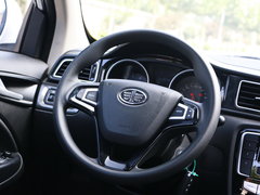 2017款 1.5L 手动标准型