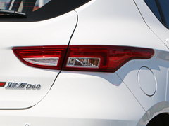 2017款 1.5L 手动标准型