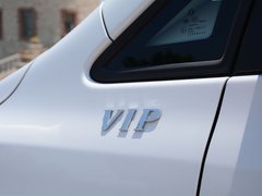 2018款 2.0T 自动旗舰型