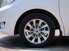 2018款 2.0T 自动旗舰型
