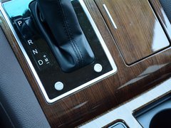 2018款 2.0T 自动旗舰型