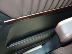 2018款 2.0T 自动旗舰型