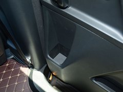 2018款 2.0T 自动旗舰型