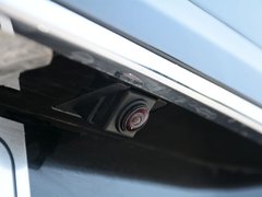 2018款 2.0T 自动旗舰型