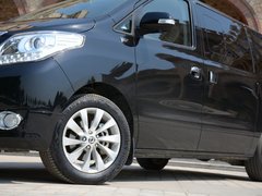 2018款 2.0T 自动旗舰型