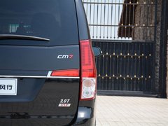 2018款 2.0T 自动旗舰型