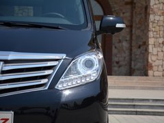 2018款 2.0T 自动旗舰型