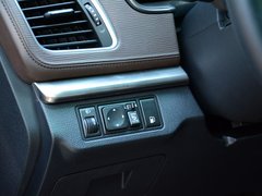 2018款 2.0T 自动旗舰型