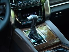 2018款 2.0T 自动旗舰型