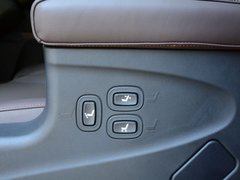2018款 2.0T 自动旗舰型