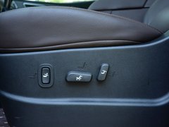 2018款 2.0T 自动旗舰型