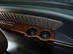 2018款 2.0T 自动旗舰型