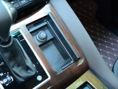 2018款 2.0T 自动旗舰型