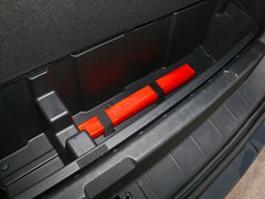 2018款 1.8L CVT尊贵型