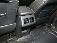 2018款 1.8L CVT尊贵型