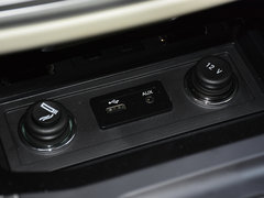 2017款 1.8T 自动尊贵型