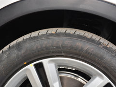 2017款 1.8T 自动尊贵型