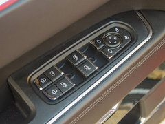 2017款 1.8T 自动尊贵型
