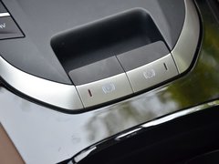 2017款 1.8T 自动尊享型