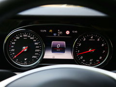 2017款 E 200 4MATIC 轿跑车