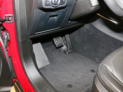 2017款 2.0T 200HP 豪华版