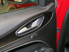2017款 2.0T 200HP 豪华版