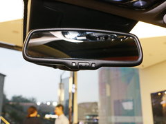 2017款 2.0T 200HP 豪华版