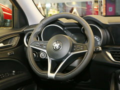 2017款 2.0T 200HP 豪华版