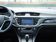 2017款 三厢百万款 1.5L CVT向上互联版