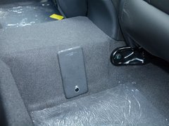 2017款 三厢百万款 1.5L CVT向上互联版