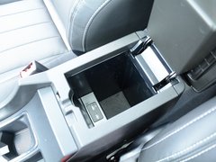 2017款 三厢百万款 1.5L CVT向上互联版