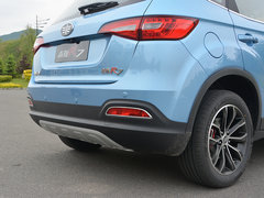 2017款 1.6L 手动尊贵型