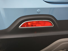 2017款 1.6L 手动尊贵型