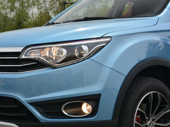 2017款 1.6L 手动尊贵型